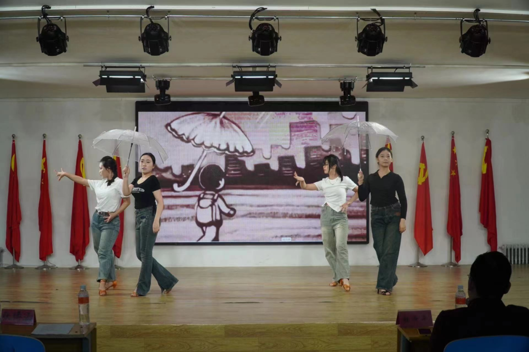 青春校园|大学生艺术团—“少年心怀乌托邦,心向朝阳肆生长”文艺展演