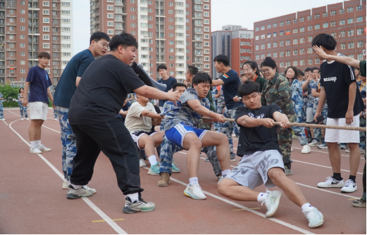 青春校园|凝聚每份力,团结一条心——保定理工学院第十八届拔河比赛圆满结束