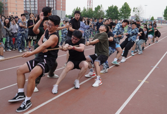 青春校园|凝聚每份力,团结一条心——保定理工学院第十八届拔河比赛圆满结束