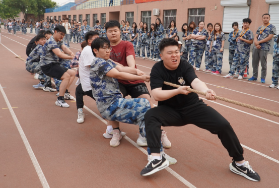 青春校园|凝聚每份力,团结一条心——保定理工学院第十八届拔河比赛圆满结束