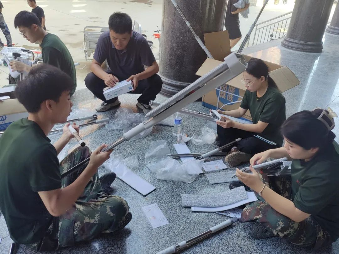保定理工学院||以爱迎新,服务引领美好大学路