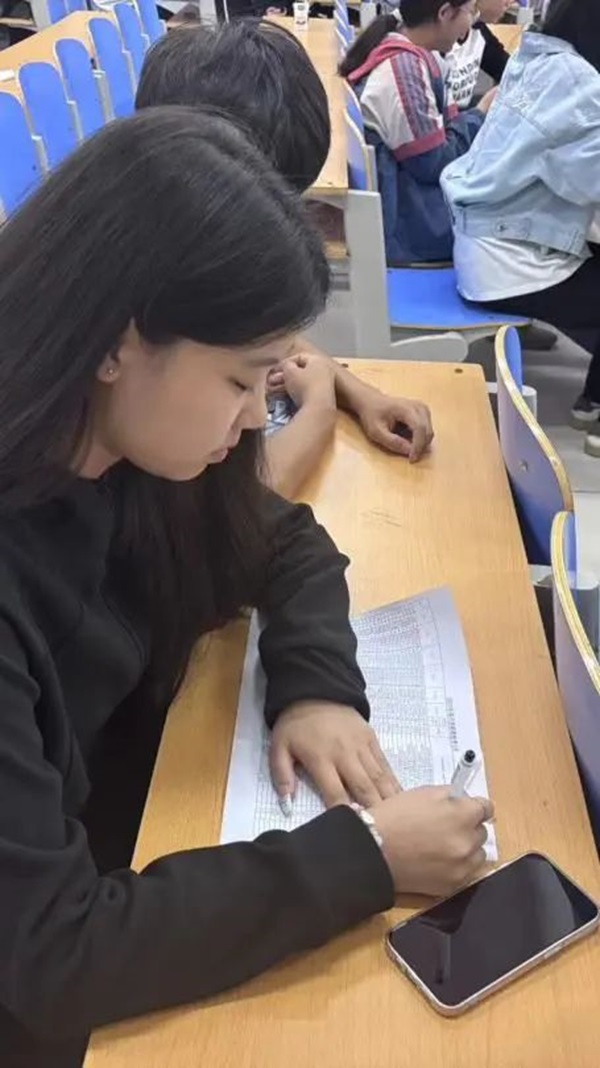 安全教育|保定理工学院|管理学院|平安过国庆,安全需谨记