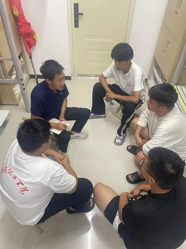 安全教育|保定理工学院|管理学院|平安过国庆,安全需谨记