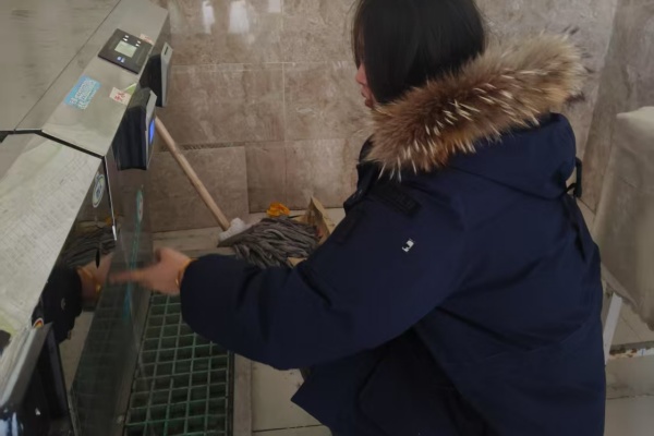 辅导员在行动：全面排查隐患，守护学生安全