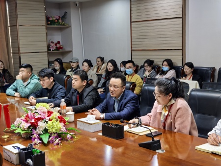 春风化雨送关怀 聚力赋能启新程 ——保定理工学院校长深入艺术学院调研指导