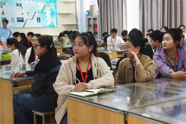 火灾无情，预防先行 保定理工学院开展实验室消防安全专题培训暨消防应急演练
