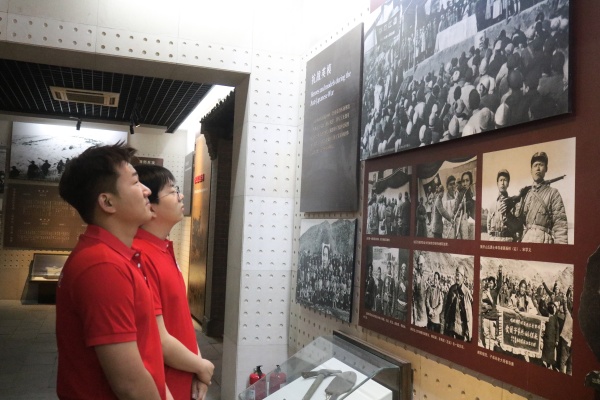 保定理工学院经济学院开展“行走的大思政课”——走进晋察冀边区革命纪念馆，踏寻红色足迹，传承革命精神
