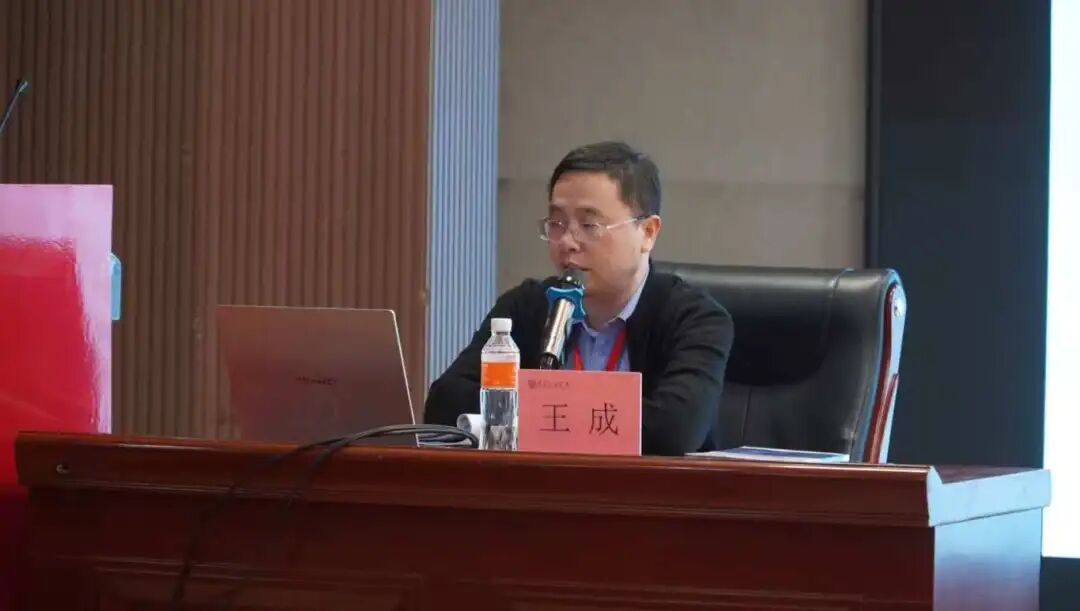 青马工程----保定理工学院青马工程第六讲—青马工程启智 青年逐光前行