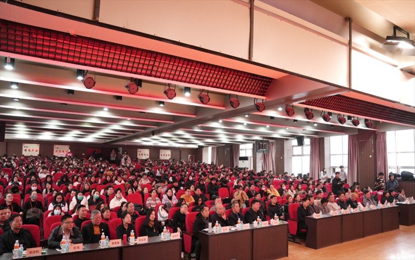 “共筑非遗梦 携手创未来” ——保定理工学院2025年非物质文化遗产传承与发展共同体成立大会圆满召开