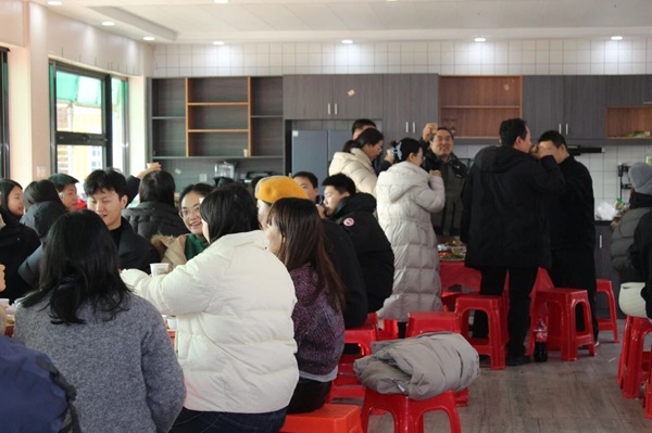 耕读迎新年 同心向未来——我院举办元旦主题团建活动暨体验式教育实践