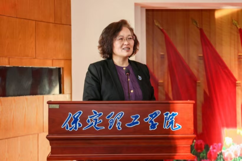 河北省民办高校青年思政课教师专题培训班在保定理工学院闭幕