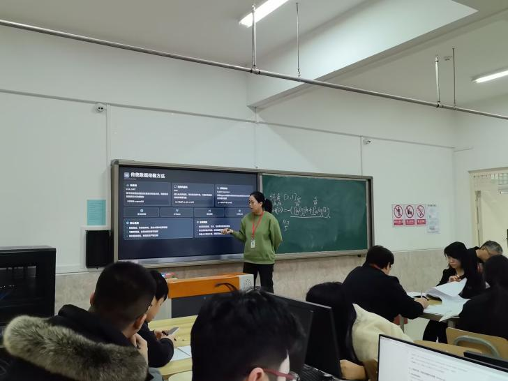 【教研相长  厚积薄发】 信息科学与工程学院开展教科研周汇报系列活动第二期——AI交叉应用新突破 赋能智慧农业发展