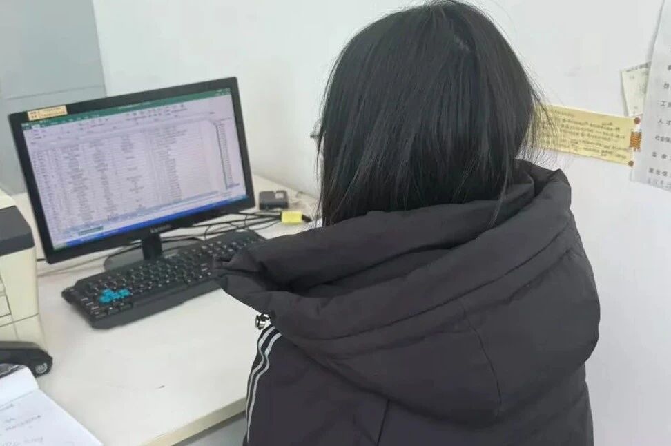 暖心服务|保定理工学院管理学院：筑牢健康防线，护航学子归来