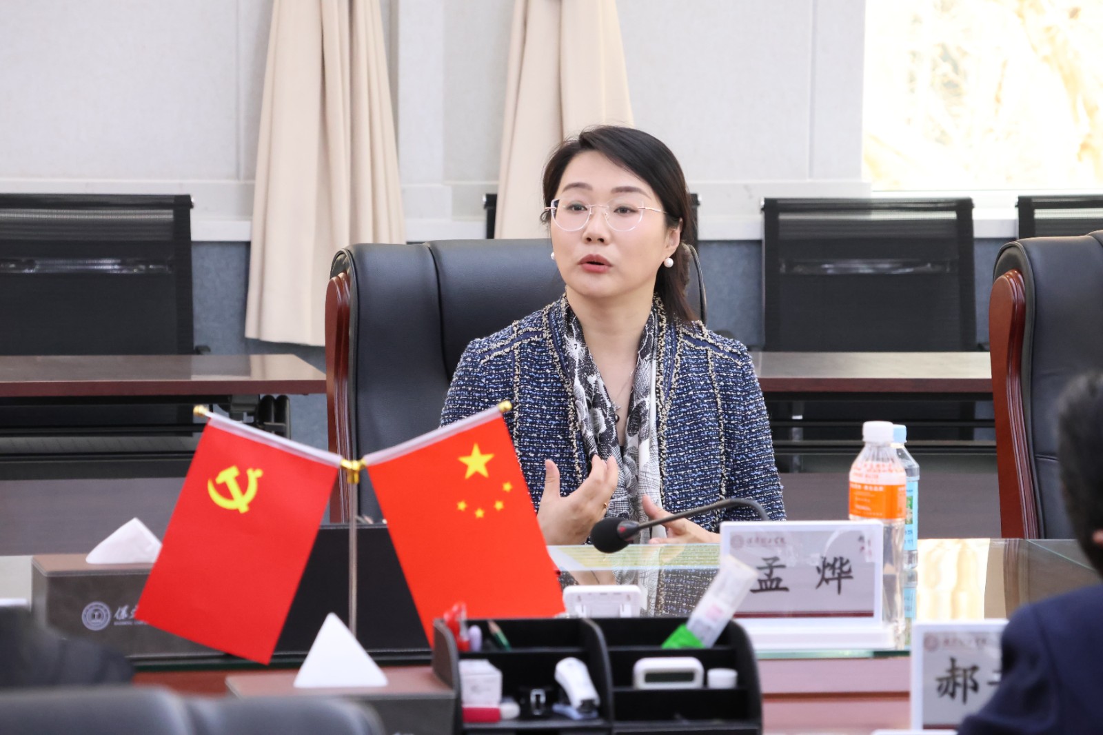 汇聚行业翘楚 赋能学科发展——保定理工学院聘请孟烨女士担任经济学院客座教授