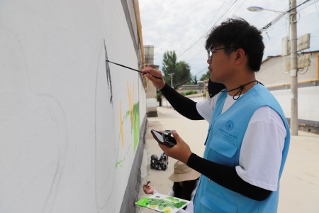 保定理工学院艺术学院，赴东沈村开展