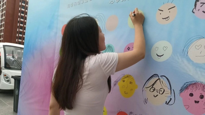 【青春绽放 学苑风采】以心迎新启新程 智绘信工新风采——保定理工学院信息科学与工程学院圆满完成2026级迎新工作