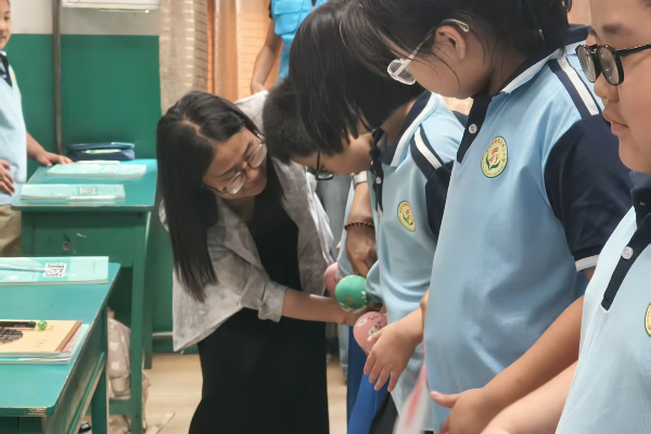 深耕中医科普之行，厚植少年国粹之心——康复医学院开展中医适宜技术进校园科普活动