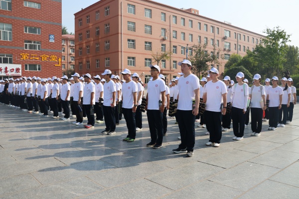 军训小贴士——奔赴滚烫盛夏，解锁舒适军训模式