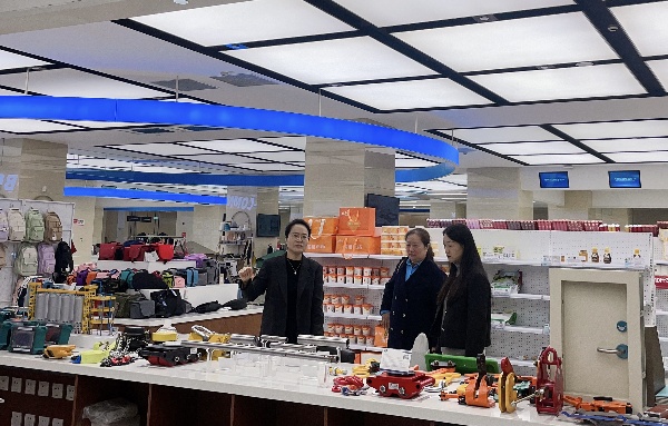 深化政校交流，探索数智前沿 ——保定理工学院一行赴保定市行政审批局参观交流